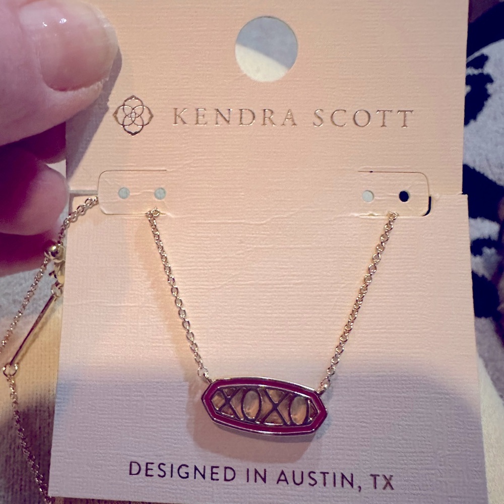 Kendra Scott XOXO Enamel Pendant Necklace